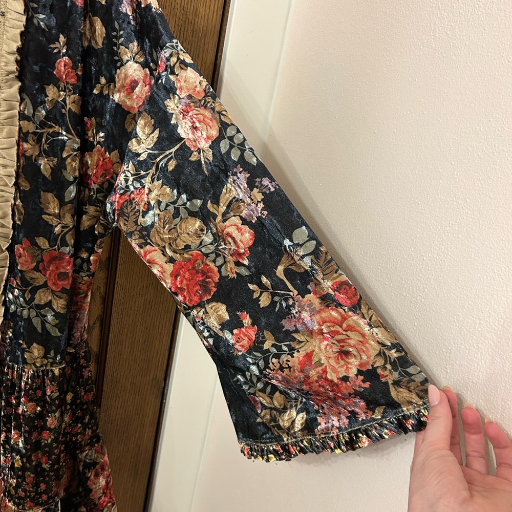 Easel Floral Velvet Multicolor Open Boho Women's Cardigan Medium - Picture 6 of 11